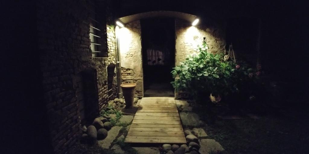 Villa Lo Scrigno Di Lara Ceresara Exterior foto